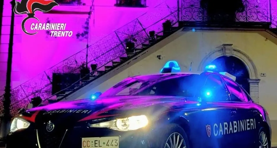 Controlli dei carabinieri nel weekend di Halloween in Trentino: 6 patenti ritirate