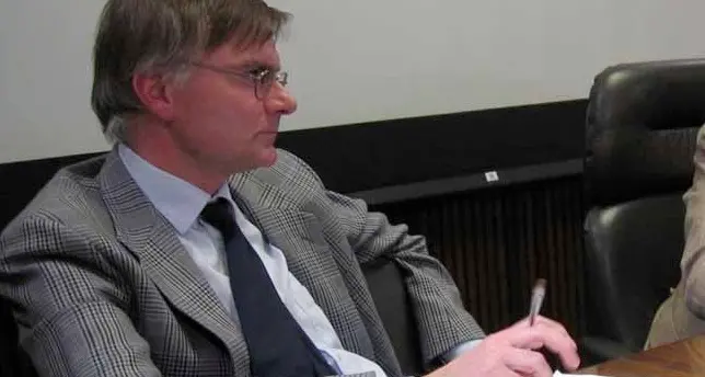 Caso Mezzacorona, nessun provvedimento del Csm per il giudice Flaim (ma i suoi colleghi che accettavano regali...)
