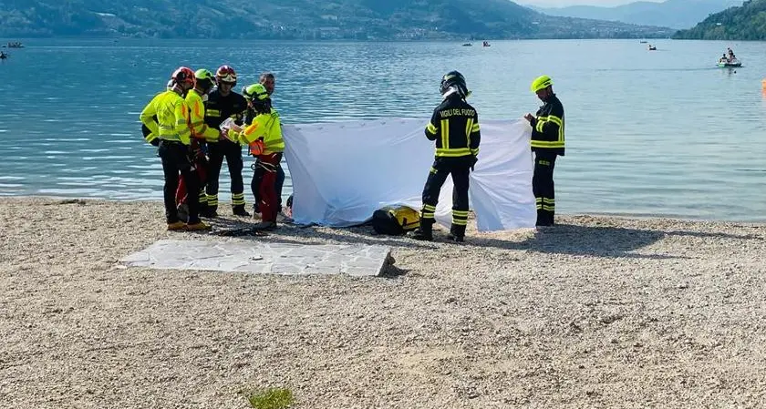 Lago di Caldonazzo, sabato tragico: una donna trentina annega