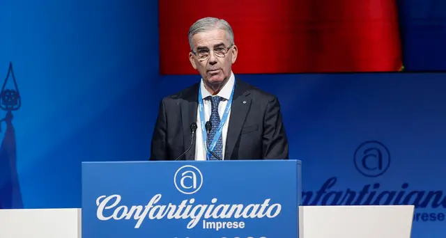 Confartigianato:\"l'Ia mette a rischio 8,4 milioni di lavoratori\"