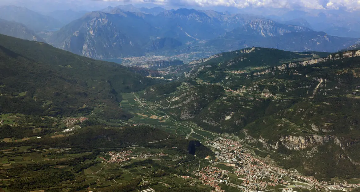 Infrastrutture: 165 milioni per le strade e 5 per le piste ciclopedonali