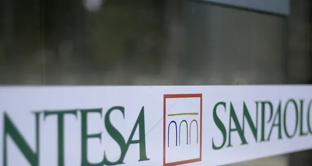 Intesa: verso addio agli assegni, prime comunicazioni ai clienti