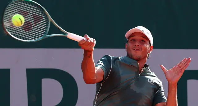 Roland Garros: Darderi eliminato, battuto dall'argentino Comesana