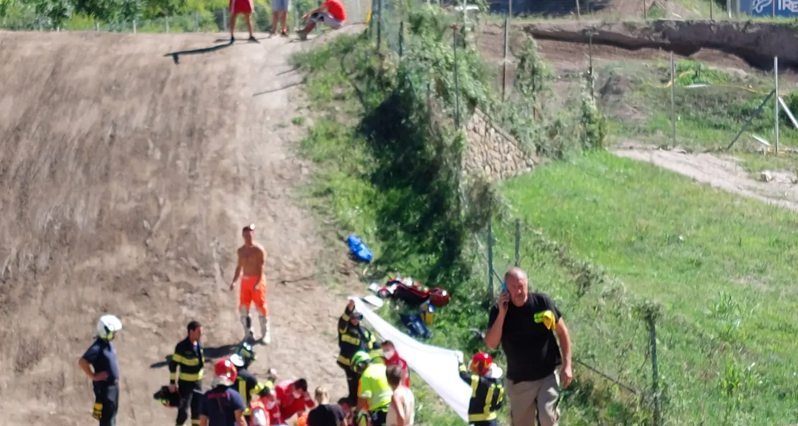 Incidente al \"Ciclamino\", crossista di 17 anni gravissimo per una caduta