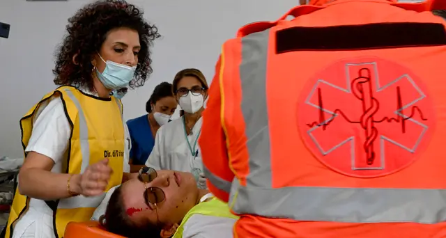 Campi Flegrei: stress test in ospedale con 50 pazienti-figuranti