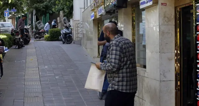 Nucleare: Iran, da Biden stessi errori commessi da Trump
