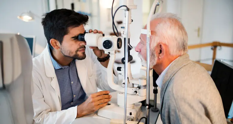Malattie oculari, Apss Trentino è al passo per liste d’attesa e nuove tecnologie. Romanelli: «Novità per la cura dei tumori»