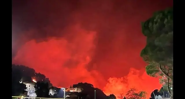Incendi: lungo fronte di fuoco da Gratteri a Cefalù