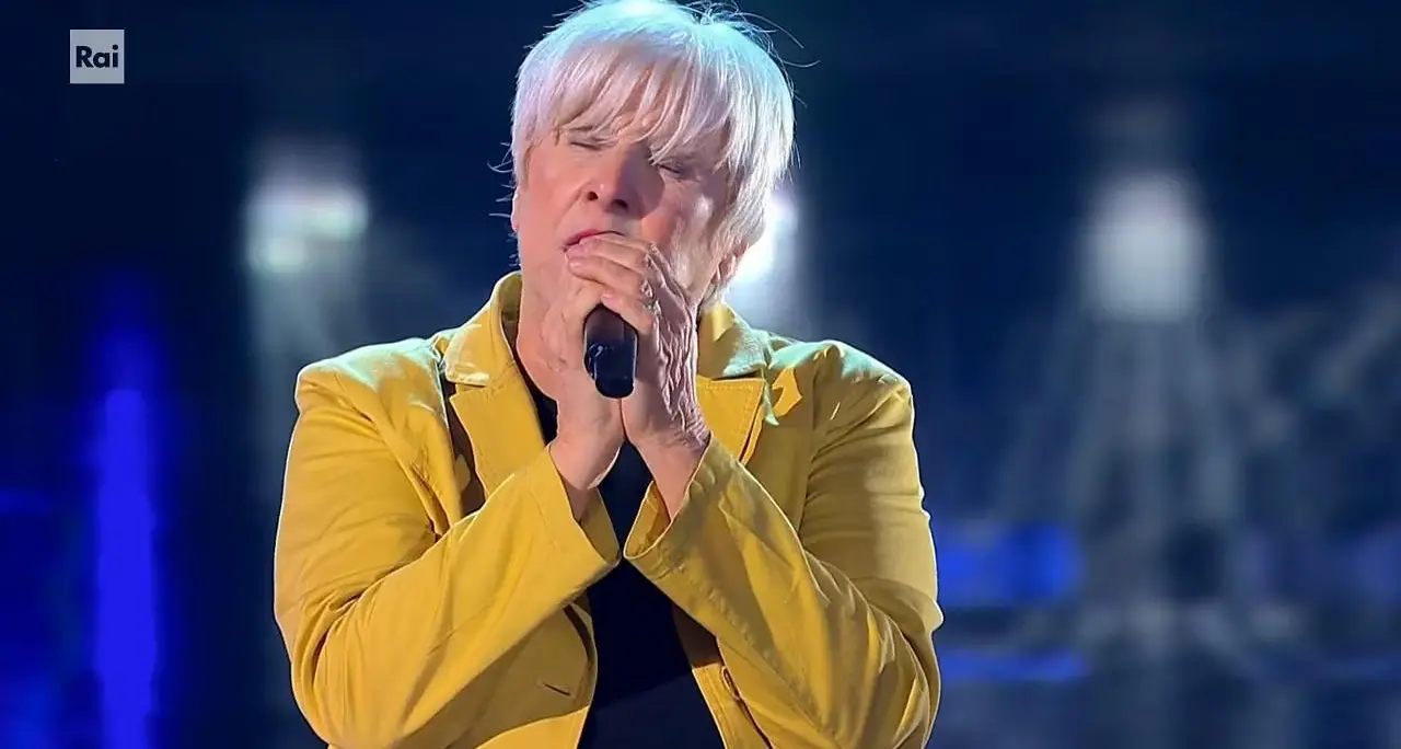 La lagarina Paola Battistata incanta a «The Voice Senior» e si assicura un posto con Gigi D’Alessio