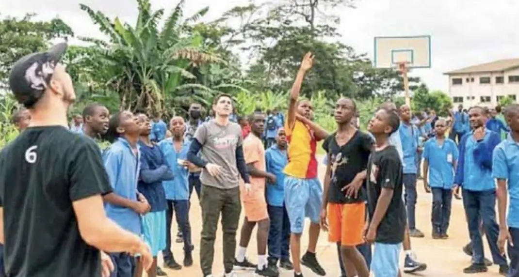 La storia: il cuore di Lorenzo Santoni, morto ad appena 17 anni, batte forte in Camerun