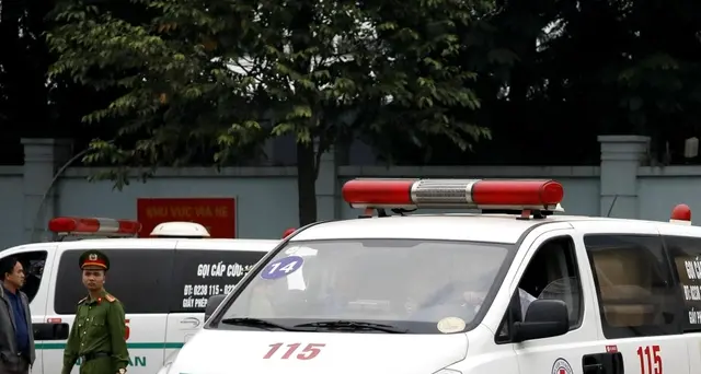 Vietnam:bimbo in un pozzo di 35 metri, lotta contro il tempo