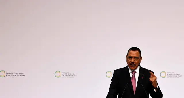 Niger: delegazione Ecowas ha incontrato presidente Bazoum