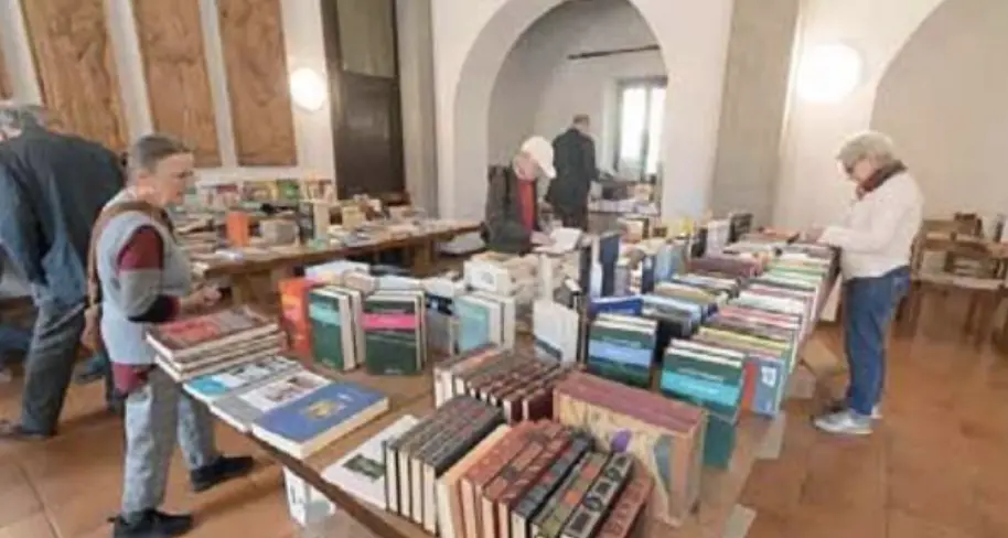 “Mercatino di libri” della biblioteca dei cappuccini fino a domani: occasioni a partire da 50 centesimi