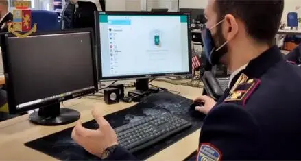 Estorsione sessuale attraverso il web ai danni di adolescenti trentini, denunciate 4 persone