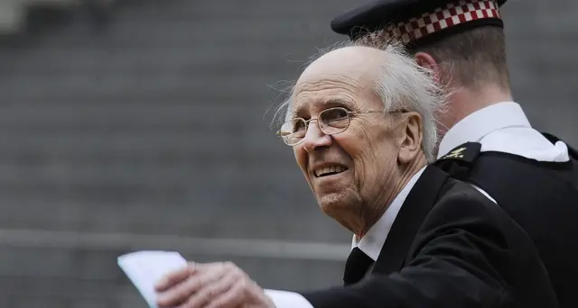 Gb: morto Norman Tebbit, ministro della Thatcher ferito dall'Ira