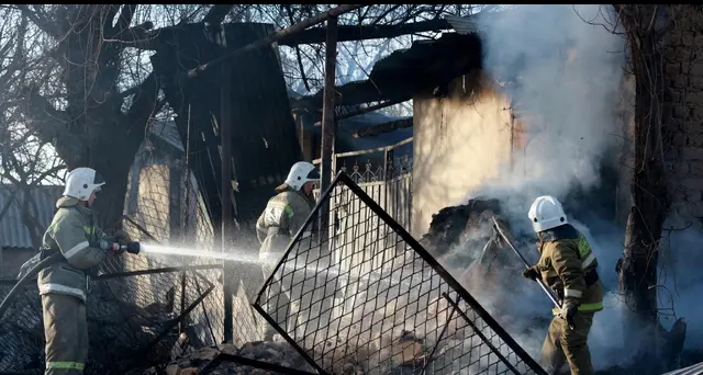 Kazakistan, incendio in un ostello ad Almaty: almeno 13 morti