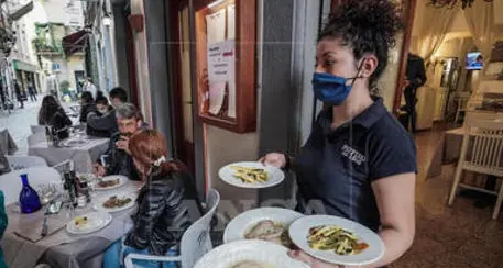 Non si trovano più autisti, camerieri e artigiani: le iniziative dell’Agenzia del lavoro per reperirli
