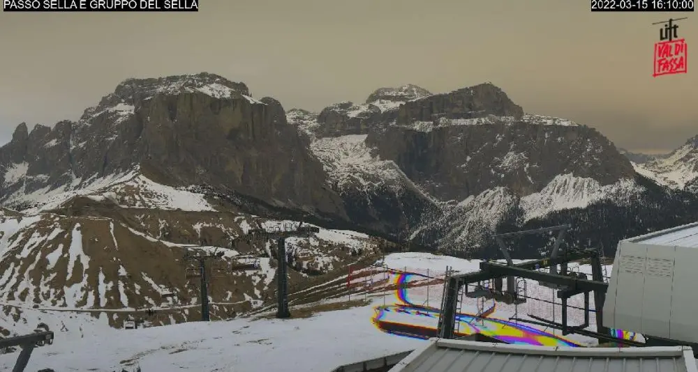 Ritorna la sabbia del Sahara, caligine sul Trentino e stasera di nuovo cieli arancioni