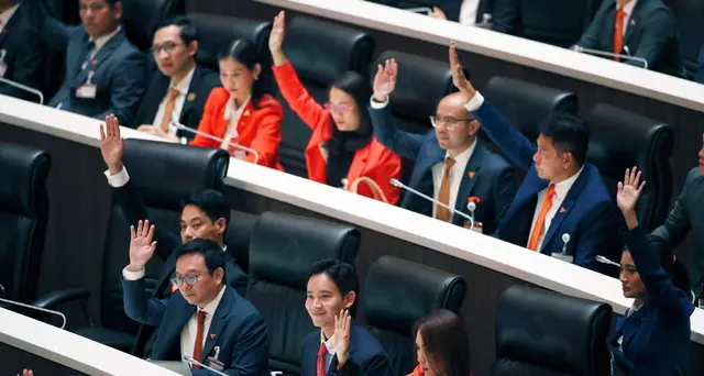 Thailandia: Parlamento sceglie nuovo premier, rischio tensioni