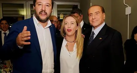 Exit poll della Rai, FdI primo partito: 22-26%. Pd 17-21, M5S 13,5-17,5, Lega 8,5-12,5, Terzo Polo 6,5-8,5, Fi 6-8