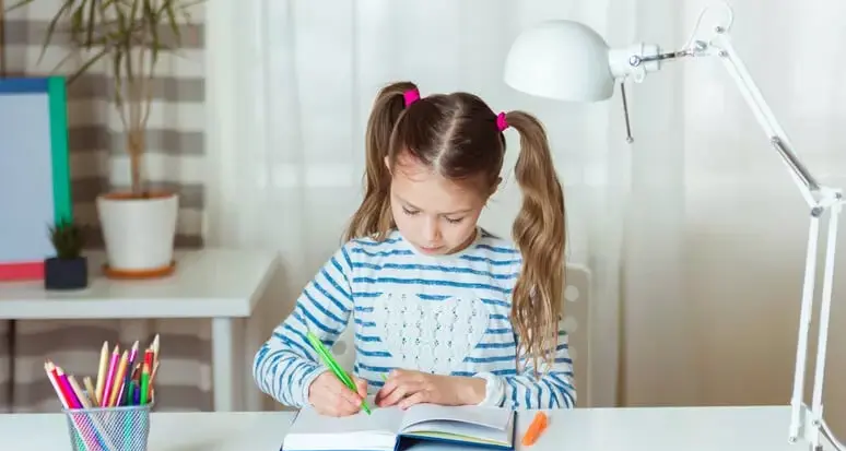 Ritorno a scuola, i passi per addolcire la ripresa a scuola: i consiglia della psicologa