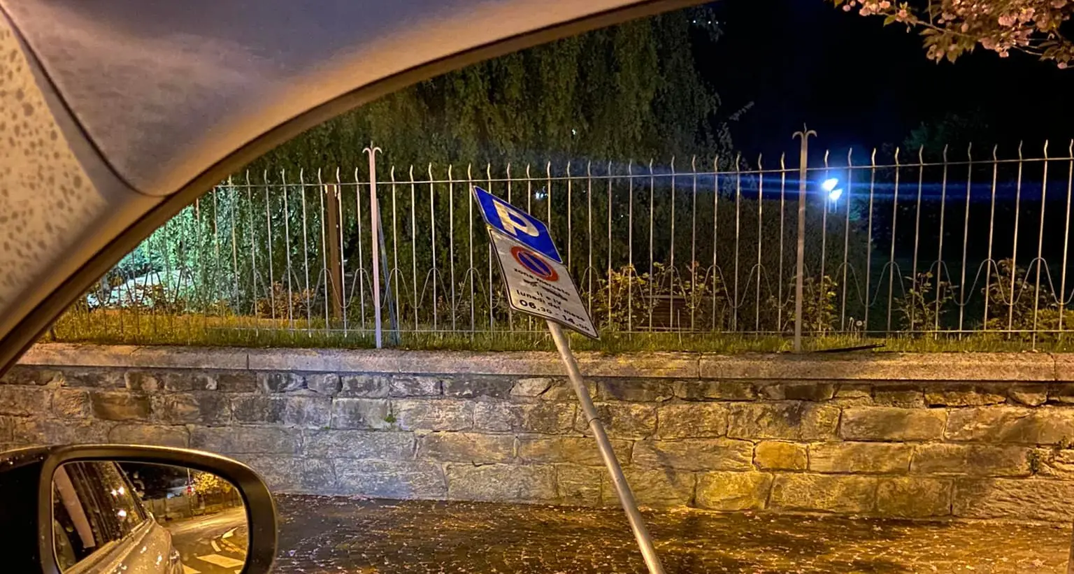 Vandalismi a Levico, l’amarezza del vicesindaco: “Teppistelli di 15 anni”