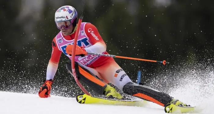 Sci, lo svizzero Yule vince slalom Kitzbühel, Sala tredicesimo