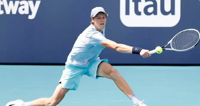 Miami, Jannik Sinner sconfitto in finale, sfuma il sogno