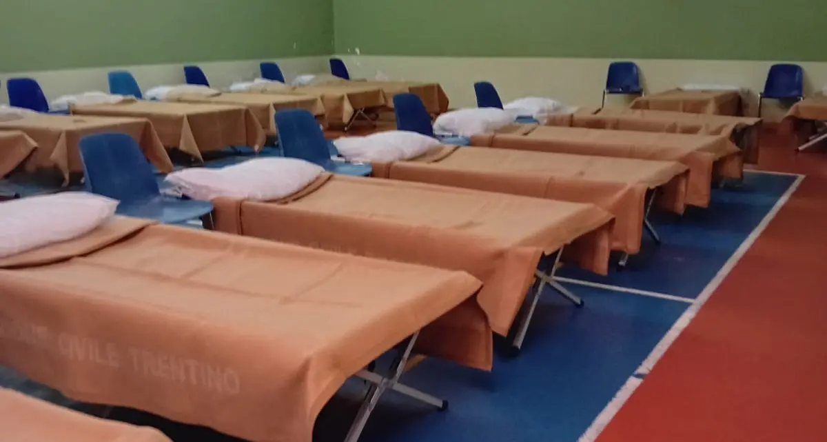 Posti letto a Trento per i senza tetto, ma ci dormono camerieri e muratori «richiedenti asilo»