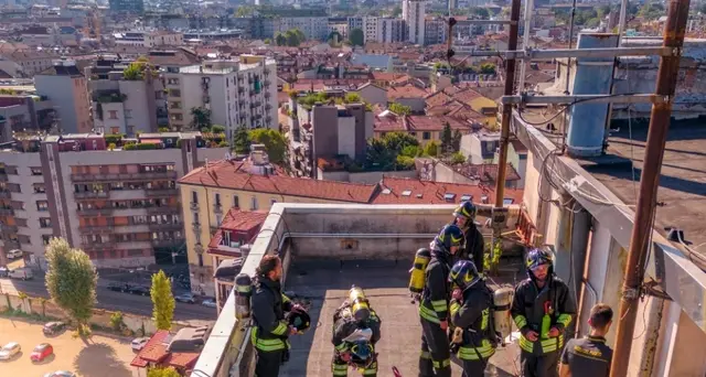 11 settembre: vigili fuoco Milano commemorano colleghi