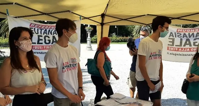 Eutanasia: superato 1 milione di firme