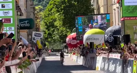 Sprint prepotente: Jasch Lennart si impone sul traguardo di Trento