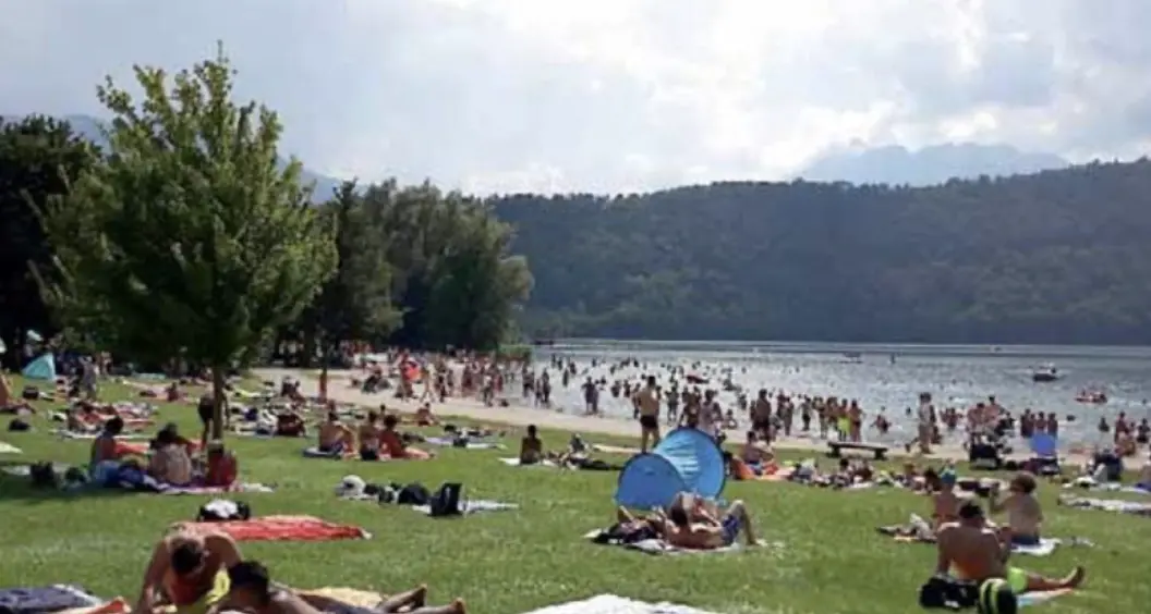 Salvato nel lago di Levico a 4 anni: un bimbo aveva battuto la testa ed era svenuto