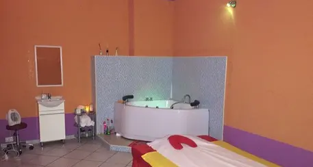Prostituzione in un centro massaggi di Trento, sequestrato un immobile nei pressi dell’ospedale Santa Chiara
