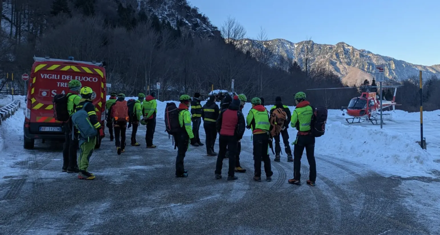 Ripartite le ricerche per l’escursionista di 43 anni scomparso tra il Trentino e il Veneto