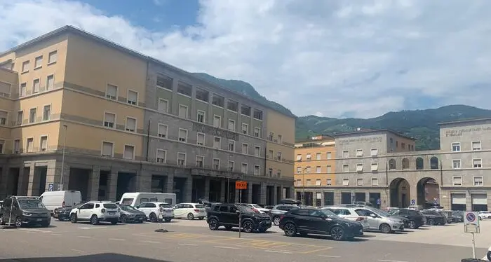 Riqualificazione di Piazza Vittoria: Bianchi annuncia l'acquisizione di nuovi immobili
