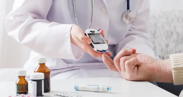 Diabetica 16enne sconfigge la Provincia: il giudice le riconosce lo stato di invalida civile e il relativo assegno