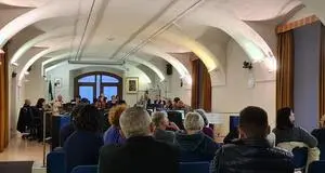 Ciclovia del Garda, in bici da Riva alla spiaggia dello Sperone tra vecchie e nuove gallerie