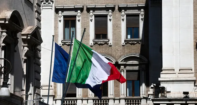 S&P, crescita Italia 0,6% nel 2025, 0,8% nel 2026