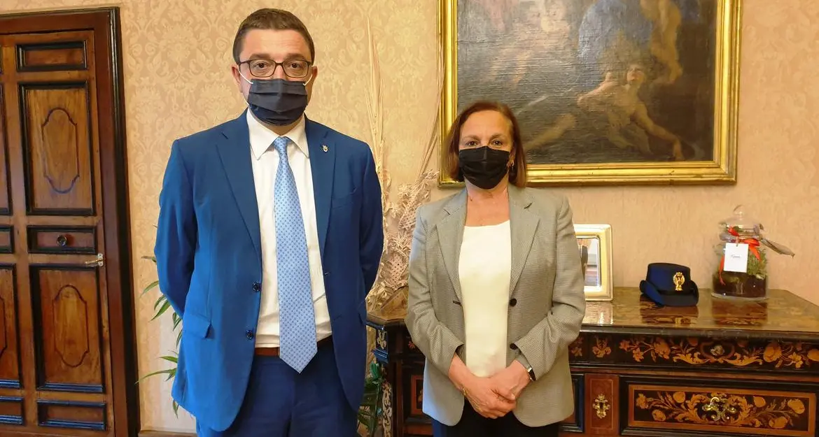 Fugatti a Roma a parlare di lupi e orsi. Non con il Ministro dell’ambiente, ma con quello degli Interni