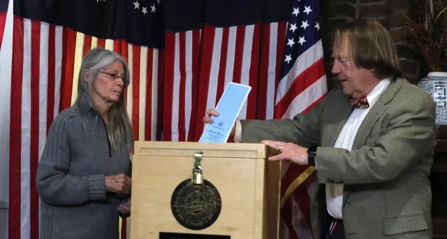 Usa 2024: Harris e Trump pari in villaggio New Hampshire