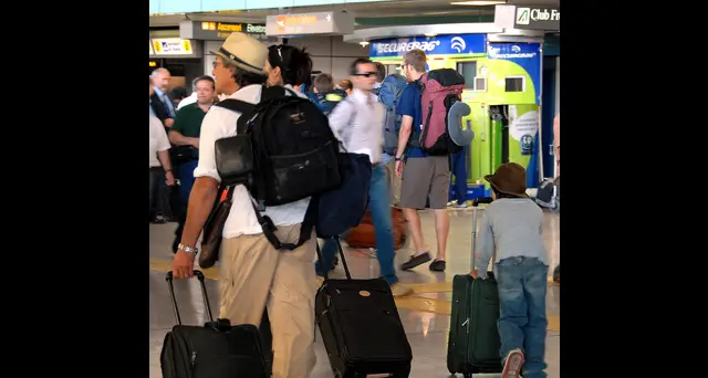 Morta in vacanza alle Canarie, la madre: 'voglio sapere perché'