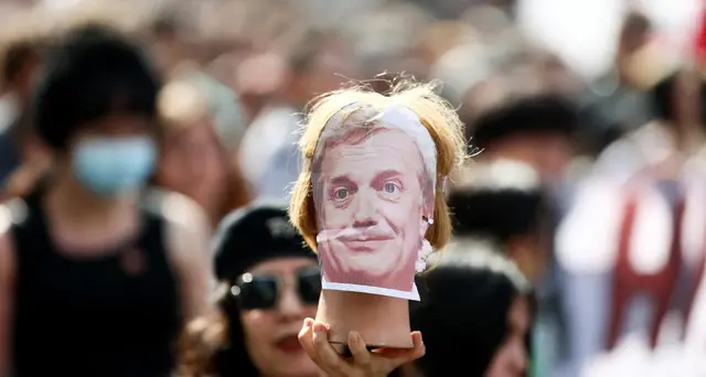 Cile, crolla la popolarità del presidente Kast