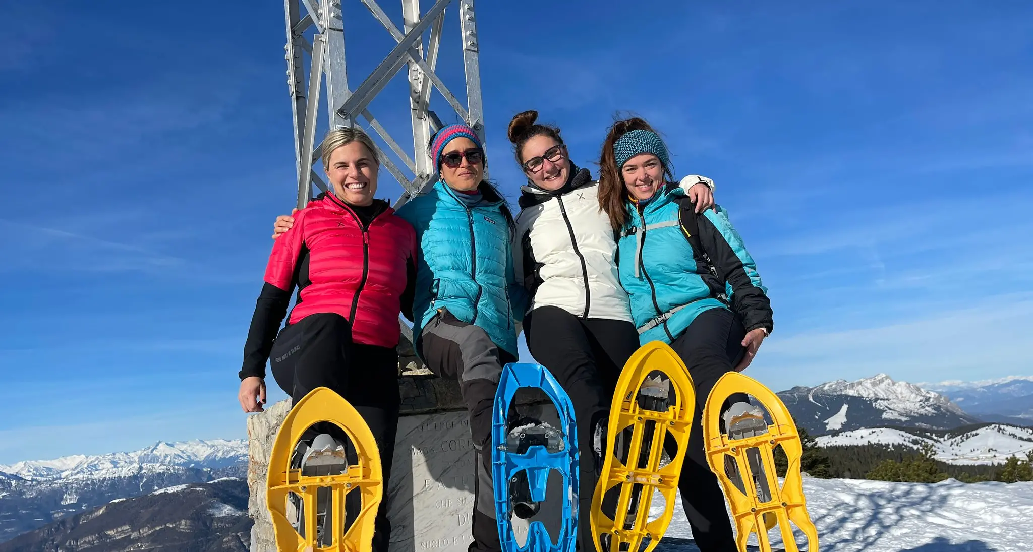 Donne di Montagna, sull’Alpe Cimbra una ciaspolata tra storia e panorami mozzafiato
