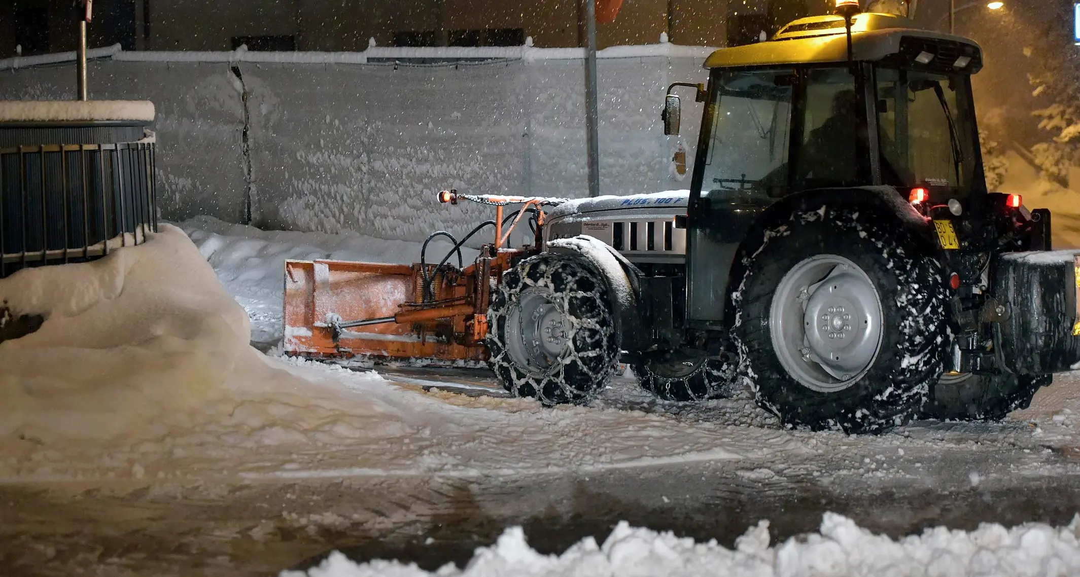 Trento: scatta il «piano neve», mobilitati i mezzi ed anche trenta spalatori aggiuntivi