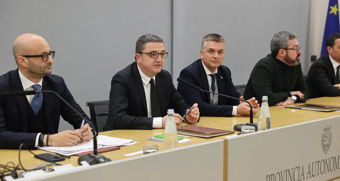 Siglata l’intesa tra Provincia, Comune e Gruppo FS per l’interramento della ferrovia e della stazione