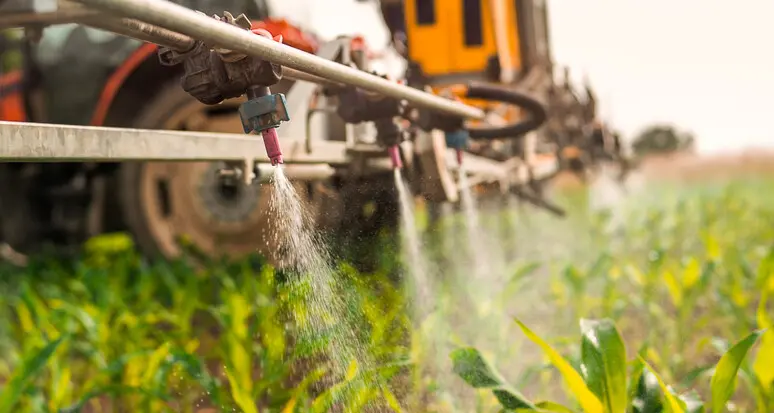 Agricoltori trentini soddisfatti: «Fitofarmaci, giusto lo stop alla riduzione»