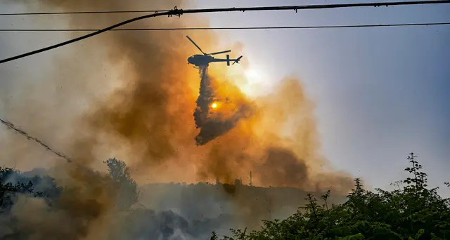 Incendi:Protezione Civile, oggi 33 richieste di intervento aereo
