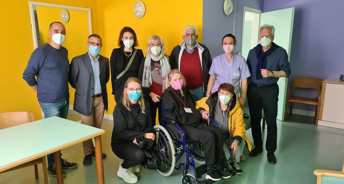 Il toccante racconto della donna ucraina con grave disabilità e la madre accolte a Casa Serena: “Dall’inferno al paradiso”