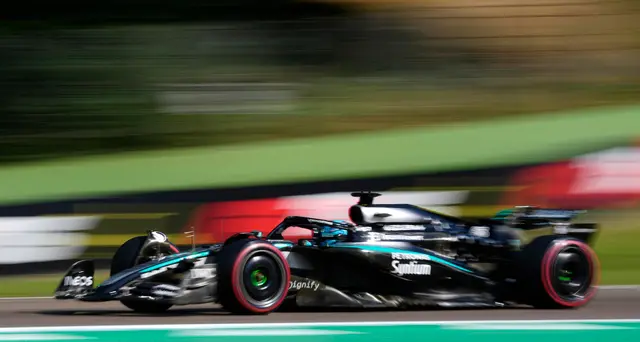 F1: Cina, Russel vince la gara sprint davanti alle Ferrari